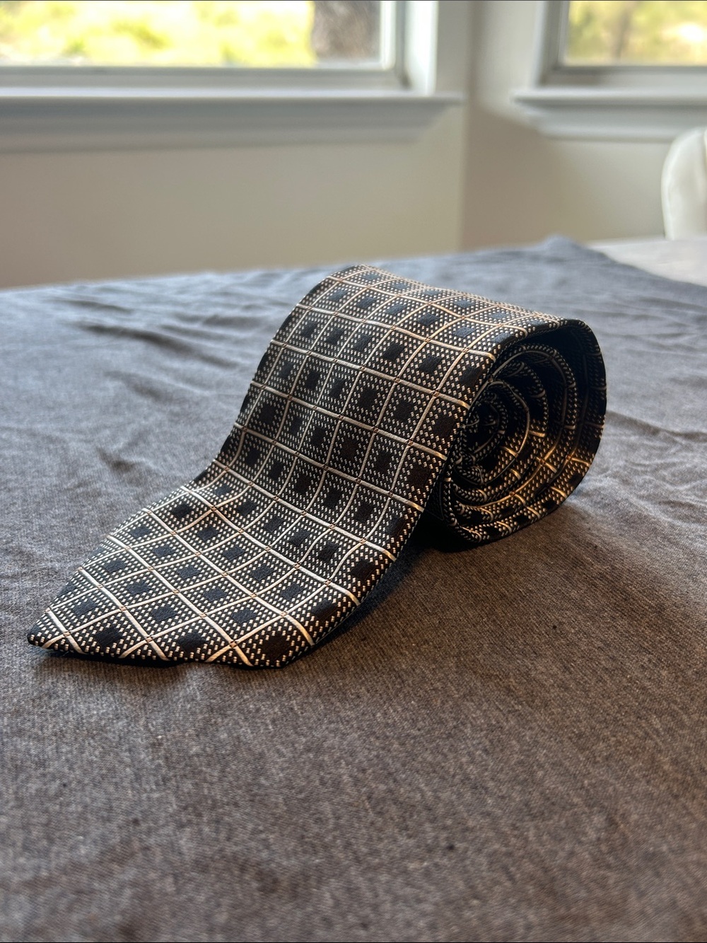Black & White Grid Pattern Men's Tie
